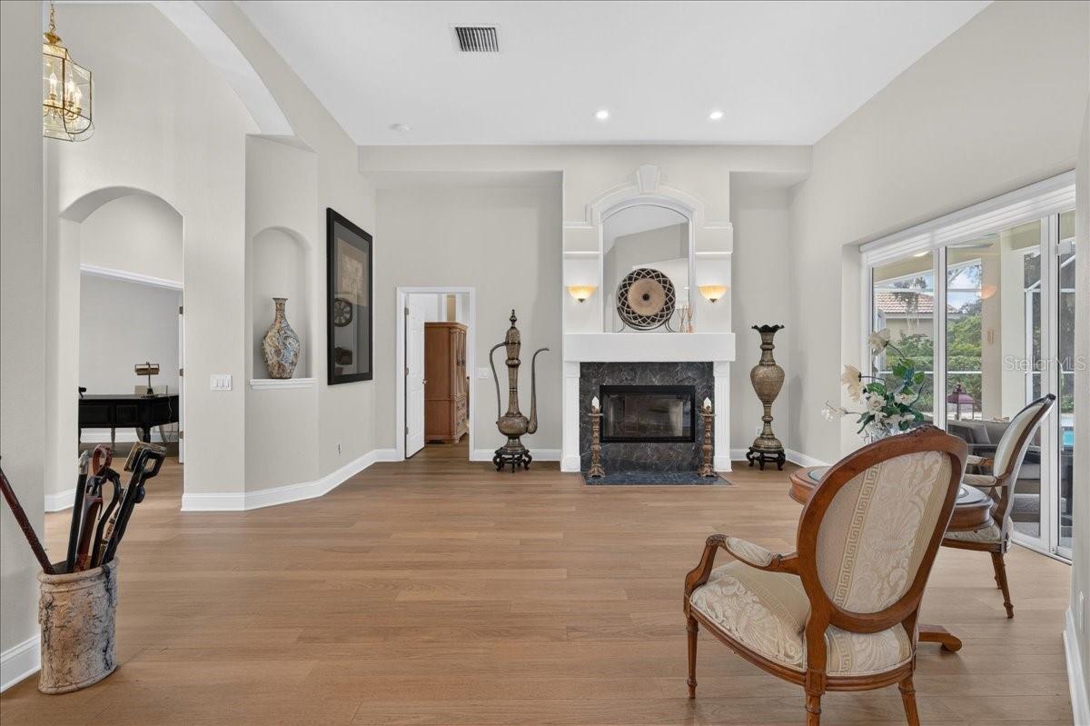 9101 WOODRIDGE RUN DR — photo 10