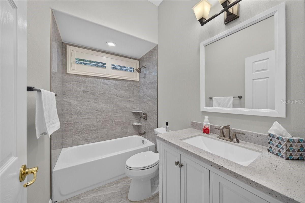 9101 WOODRIDGE RUN DR — photo 28