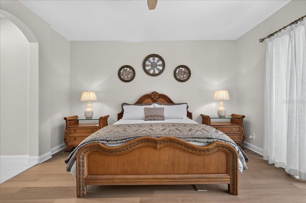 9101 WOODRIDGE RUN DR — photo 17