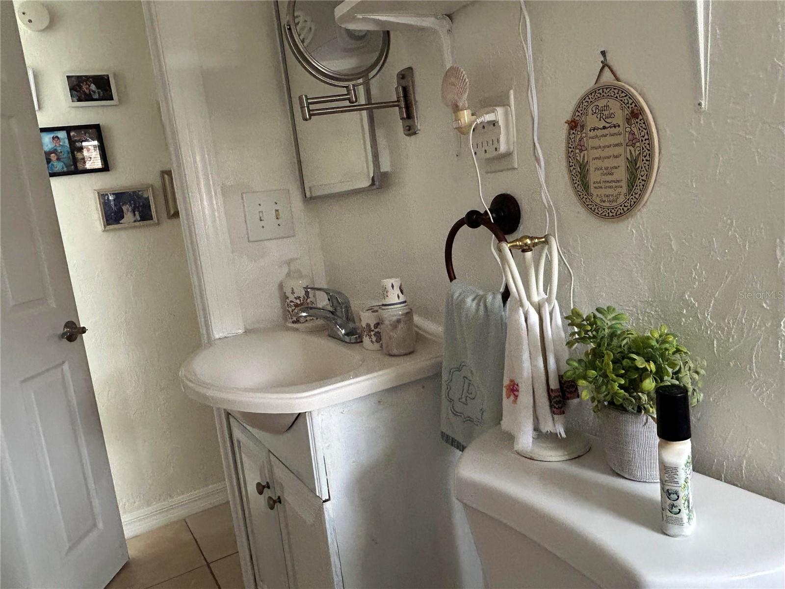 6437 WESTSIDE DR — photo 11