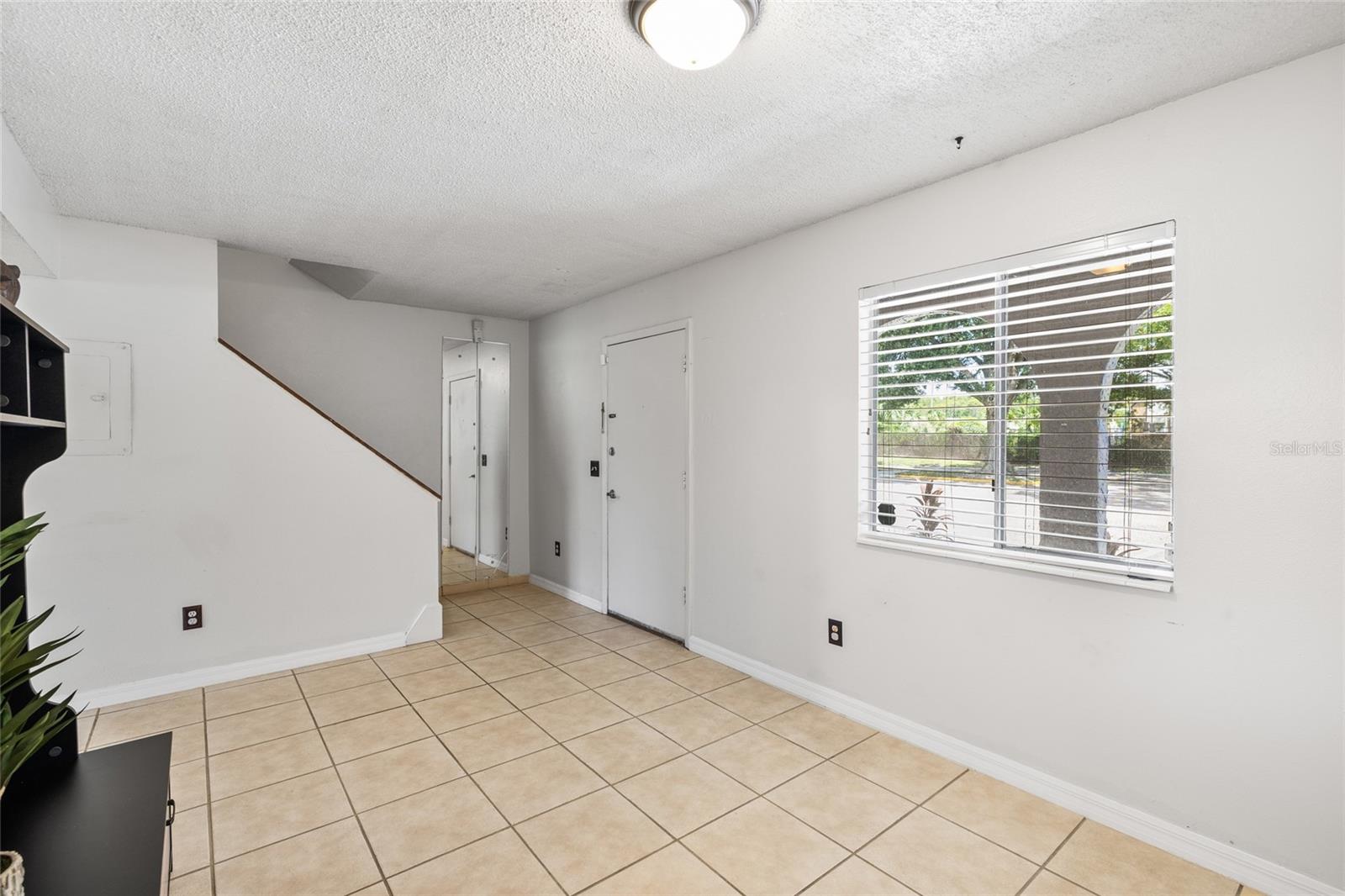 4038 CORTEZ DR #B — photo 12