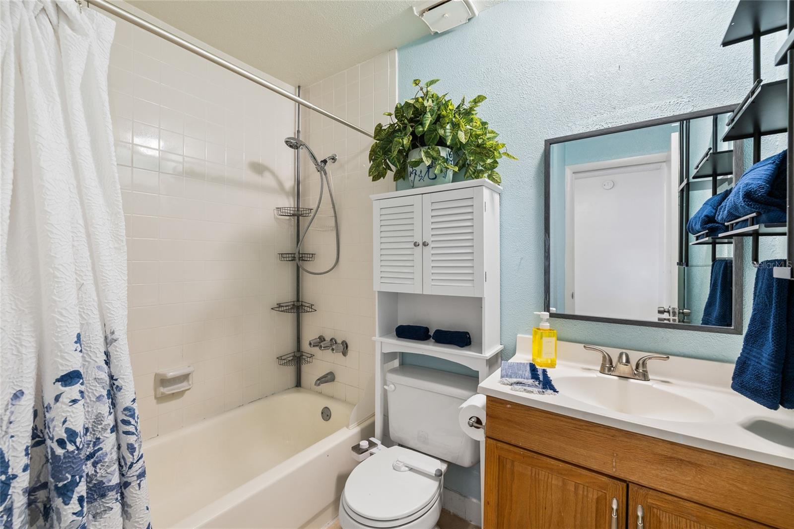 4038 CORTEZ DR #B — photo 28