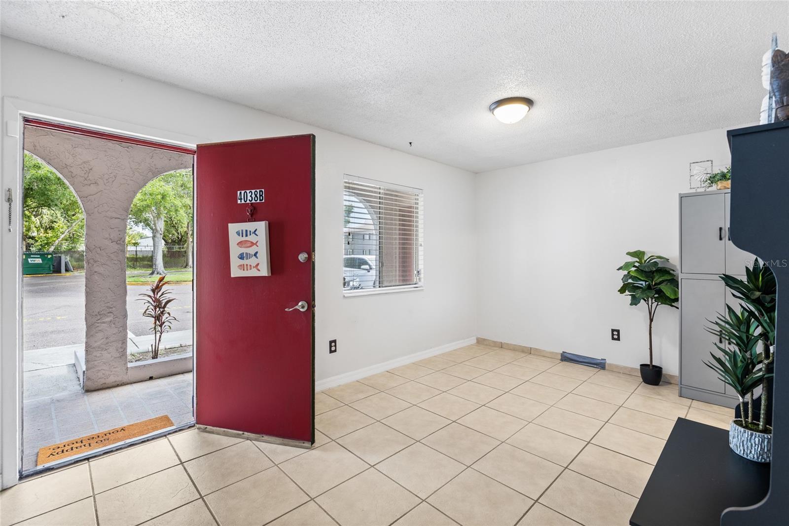 4038 CORTEZ DR #B — photo 8