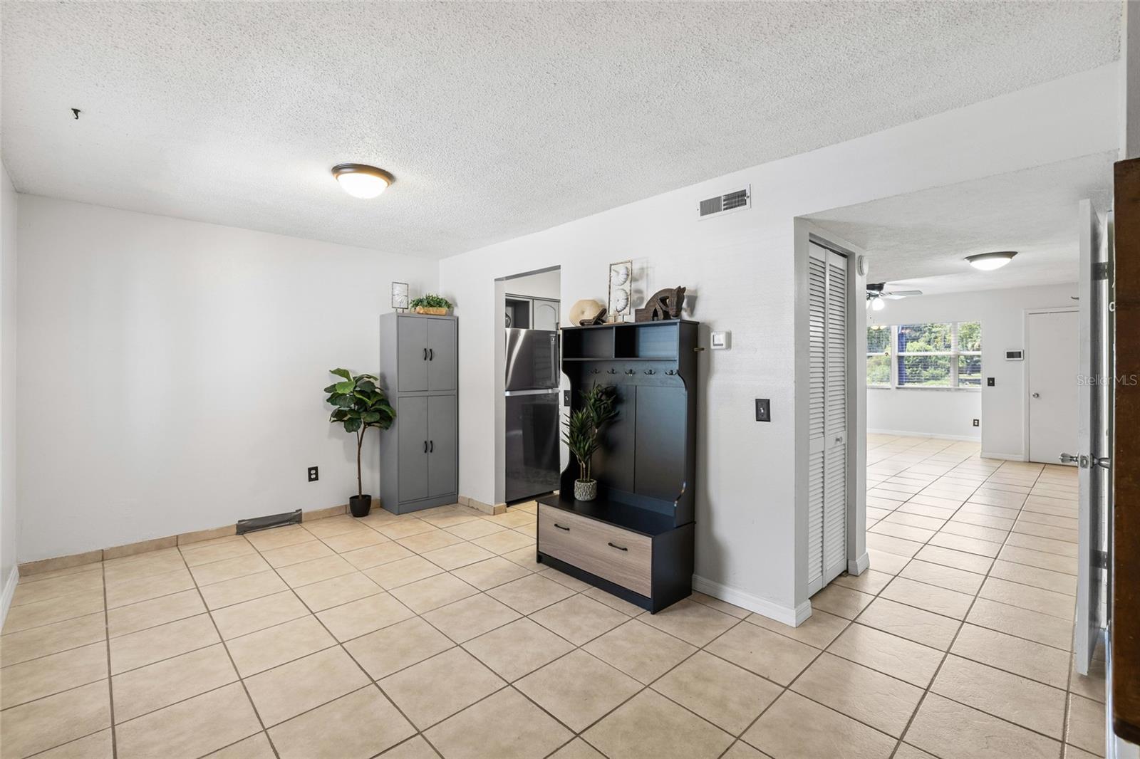 4038 CORTEZ DR #B — photo 10