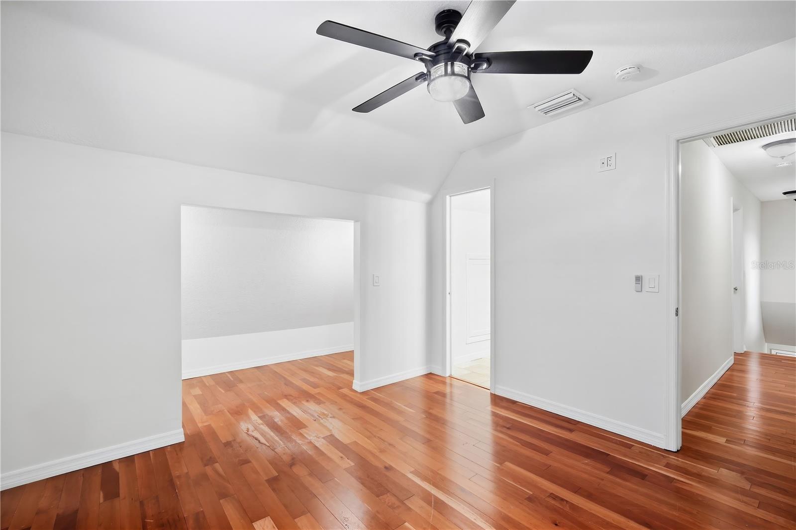2117 W PALMETTO ST — photo 18