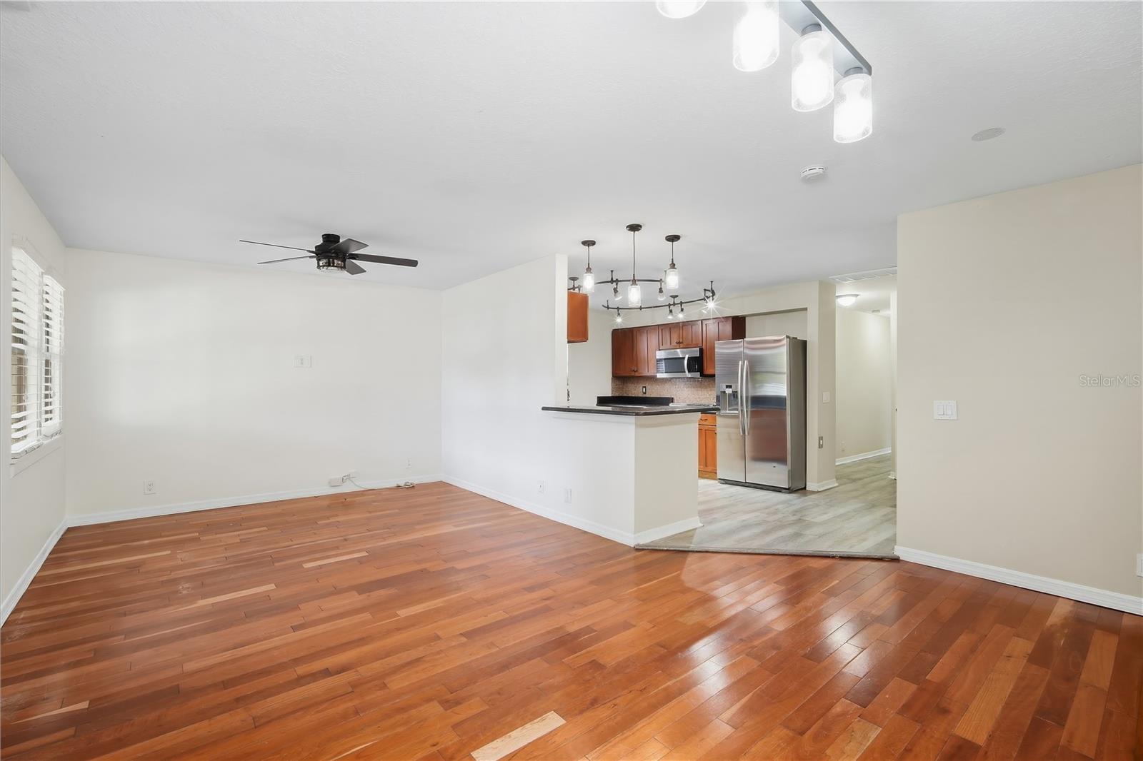 2117 W PALMETTO ST — photo 4