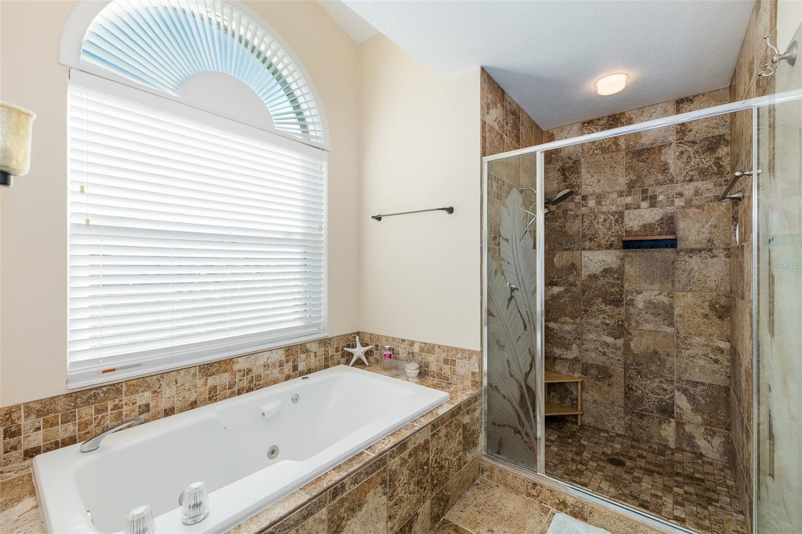 5343 SAGAMORE CT — photo 22