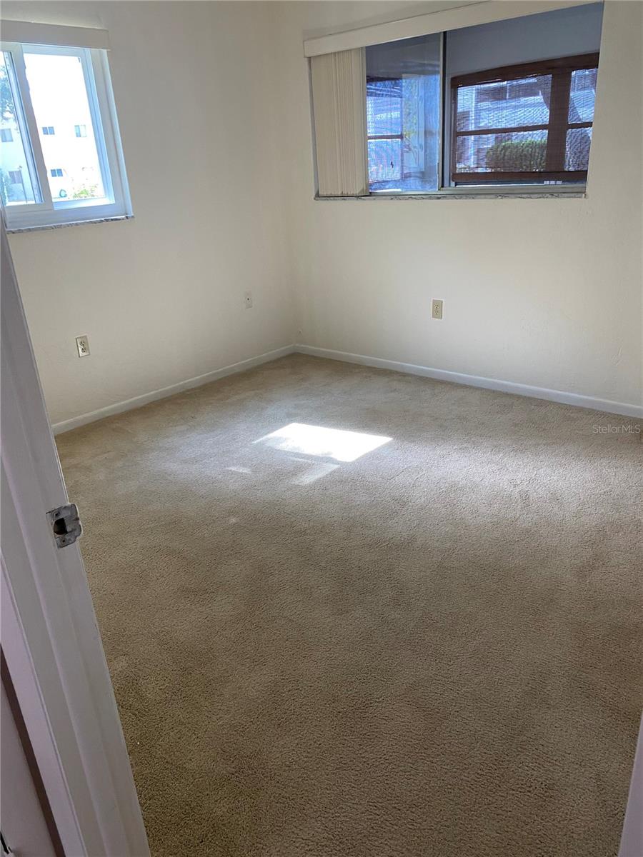 8402 111TH ST #106 — photo 15