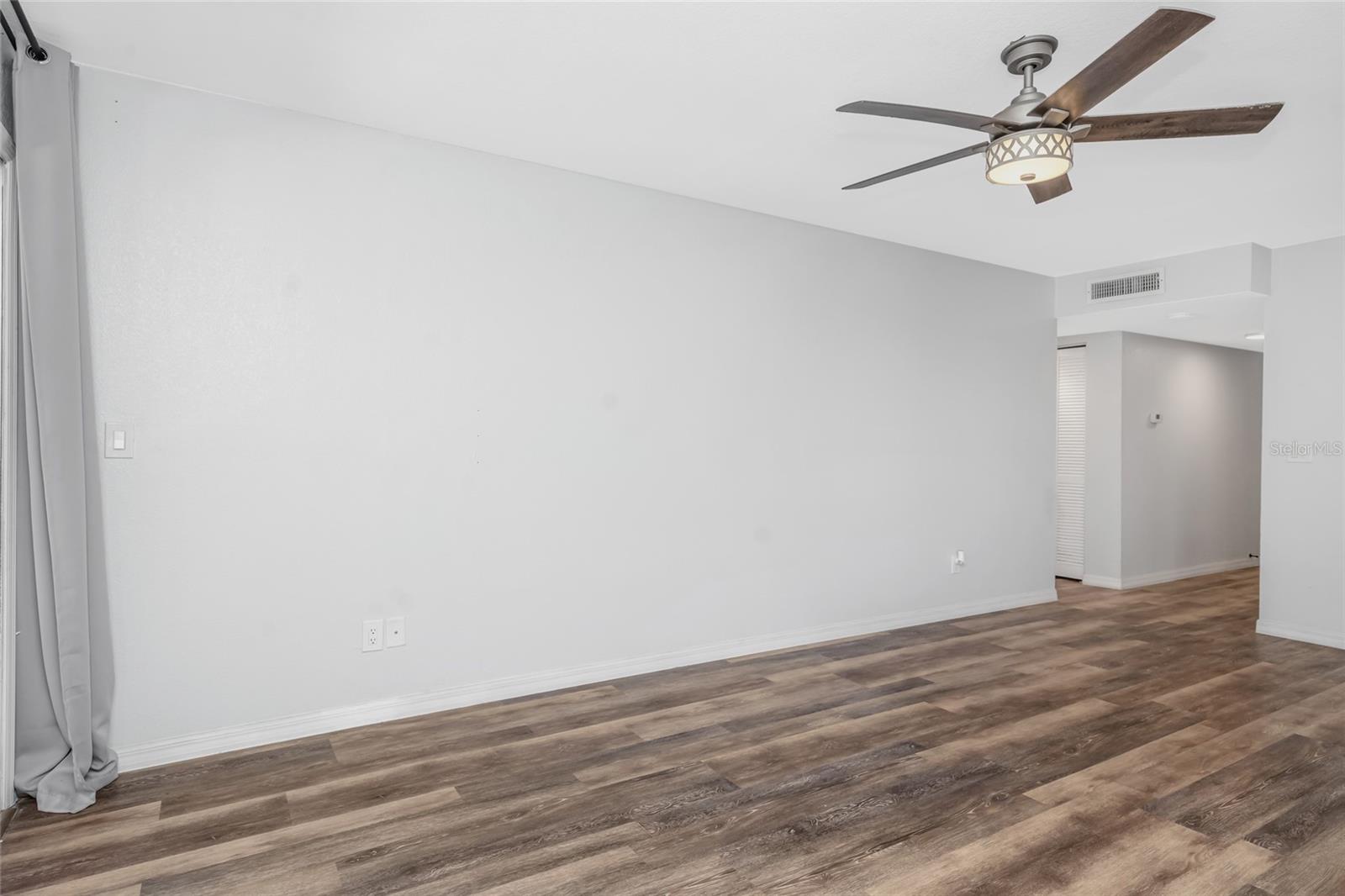 6308 NEWTOWN CIR #8C1 — photo 17