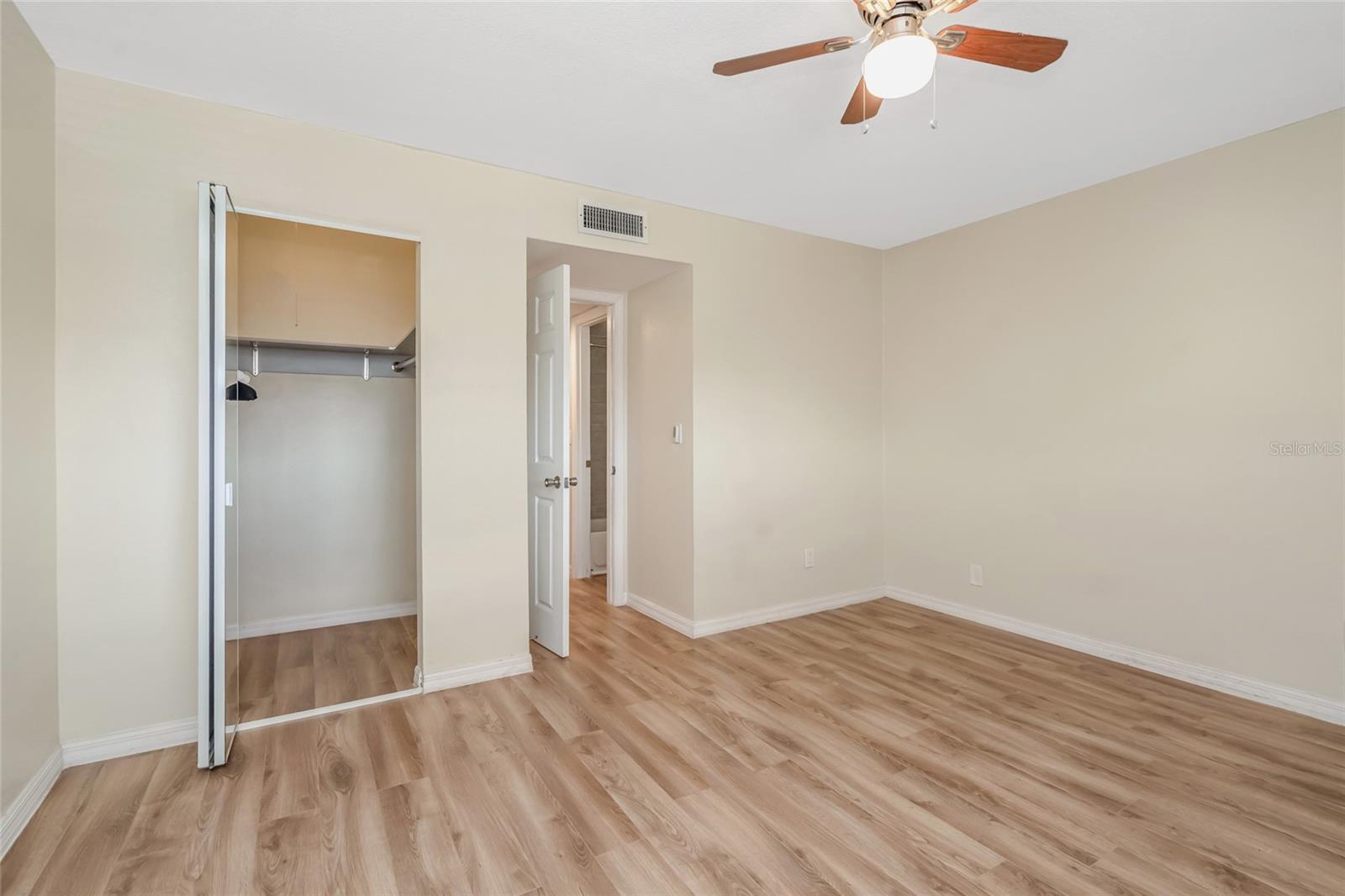 6308 NEWTOWN CIR #8C1 — photo 30