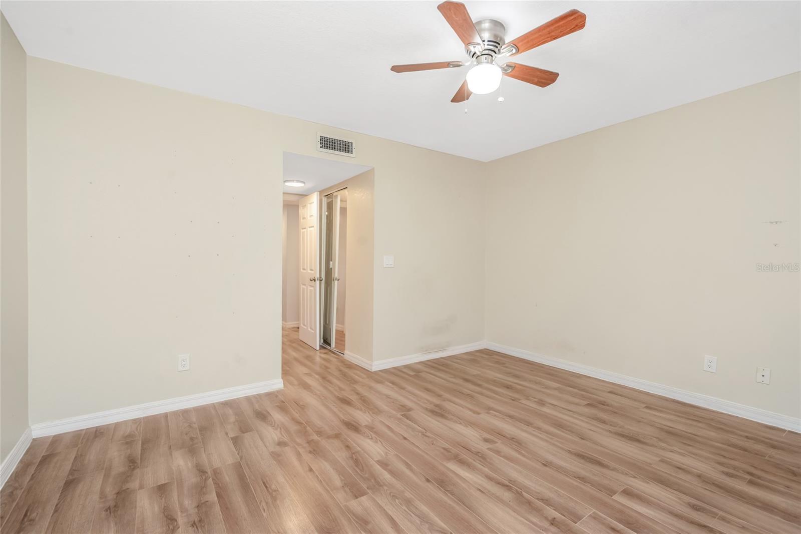 6308 NEWTOWN CIR #8C1 — photo 23