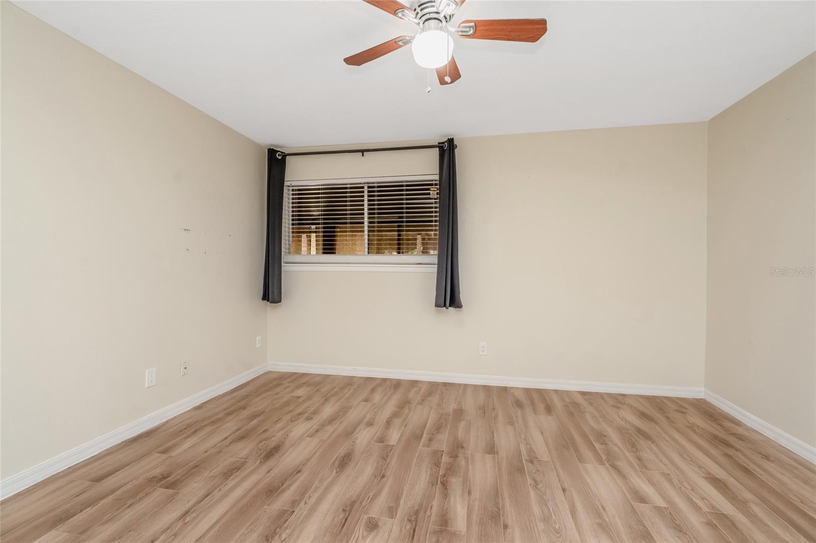 6308 NEWTOWN CIR #8C1 — photo 26