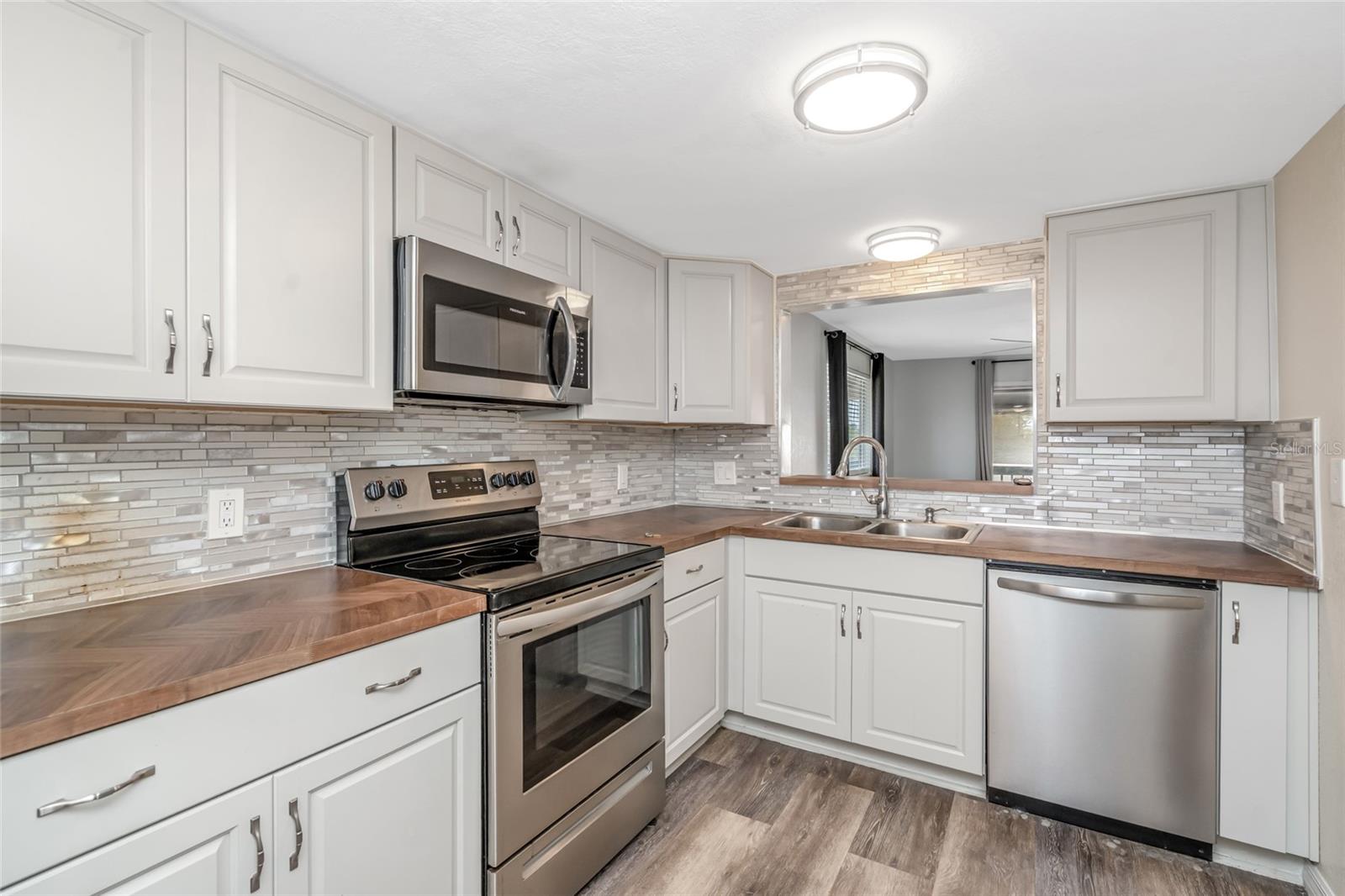 6308 NEWTOWN CIR #8C1 — photo 7