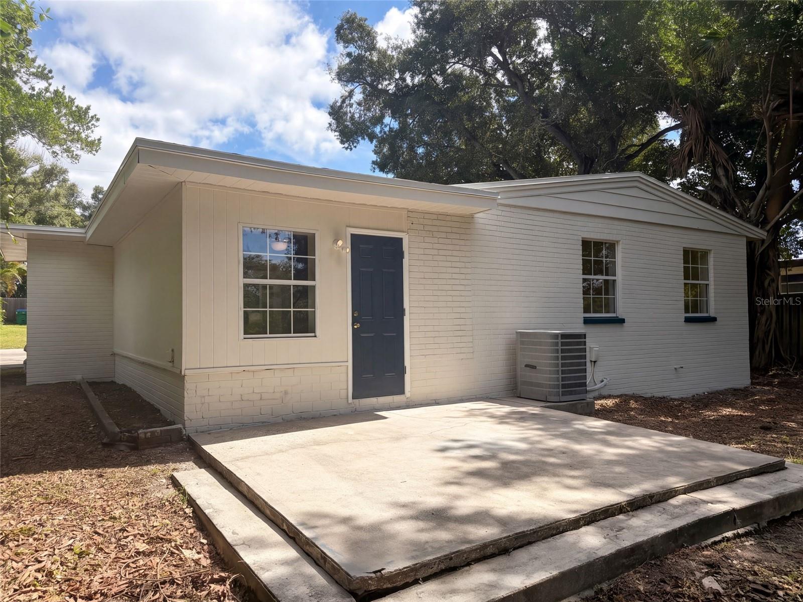 1610 STEVENSONS DR — photo 20
