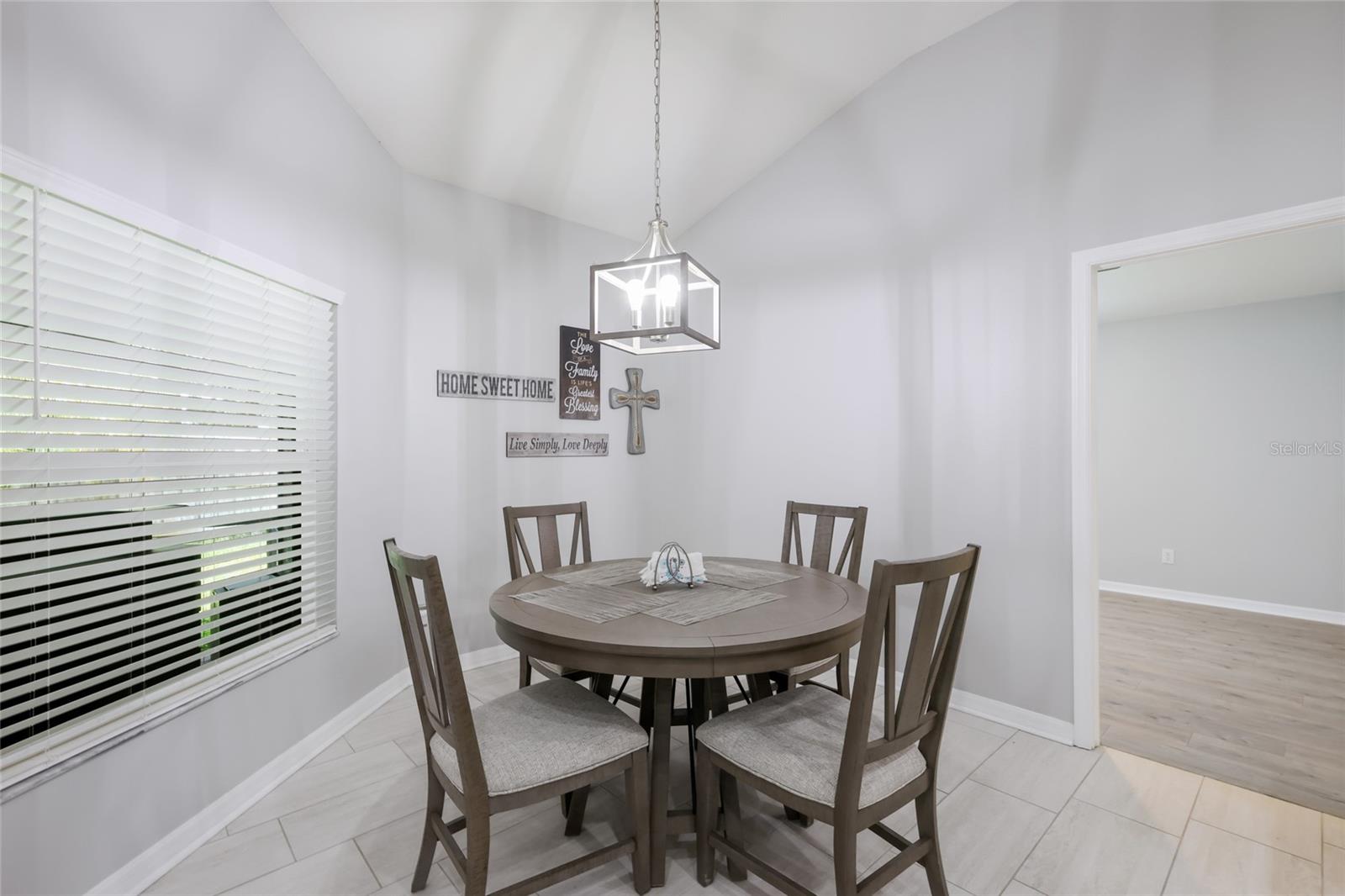 7625 NOTTINGHILL SKY DR — photo 16