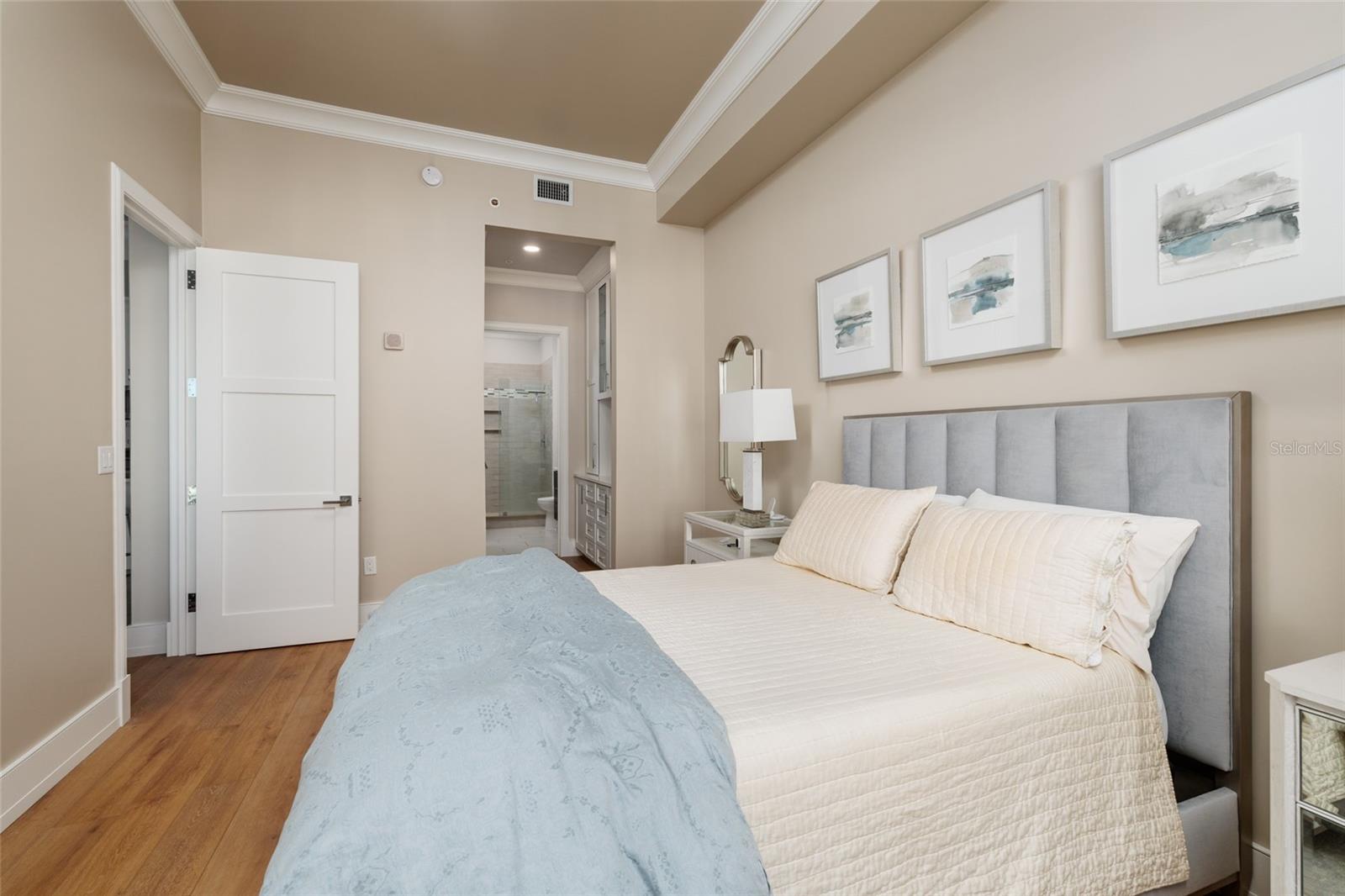 700 S HARBOUR ISLAND BLVD #825 — photo 16
