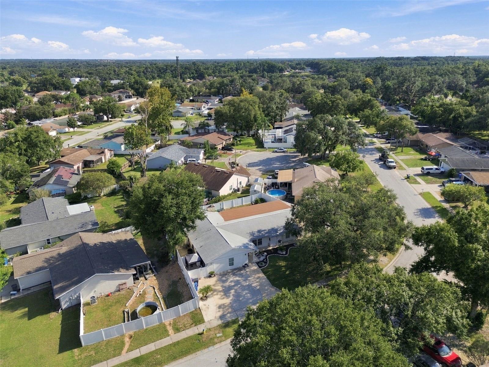 1325 OAKCREST DR — photo 84