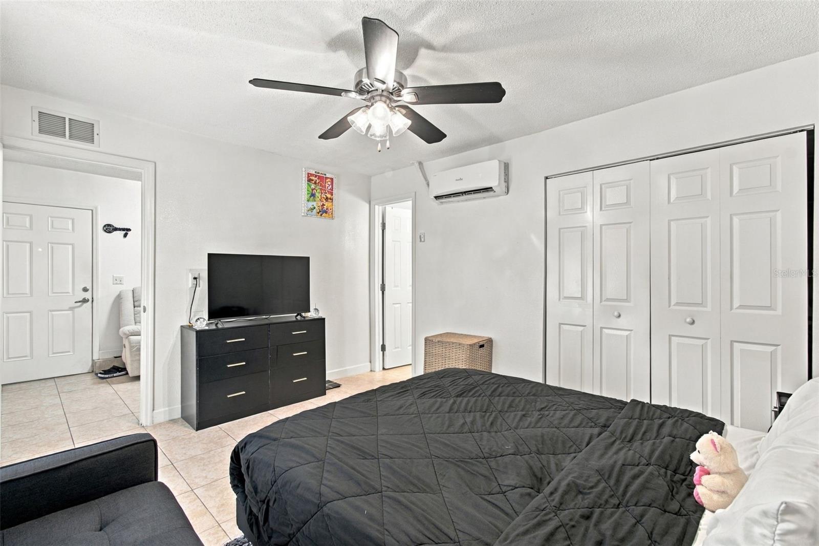 1325 OAKCREST DR — photo 52