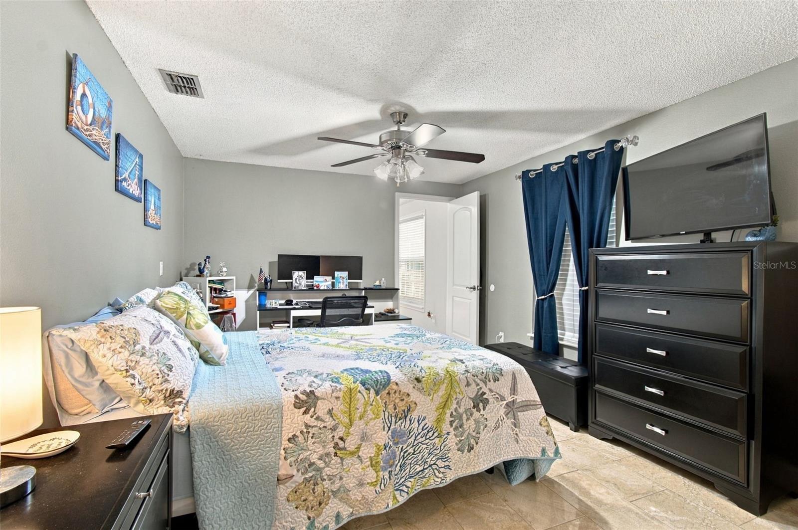 1325 OAKCREST DR — photo 39