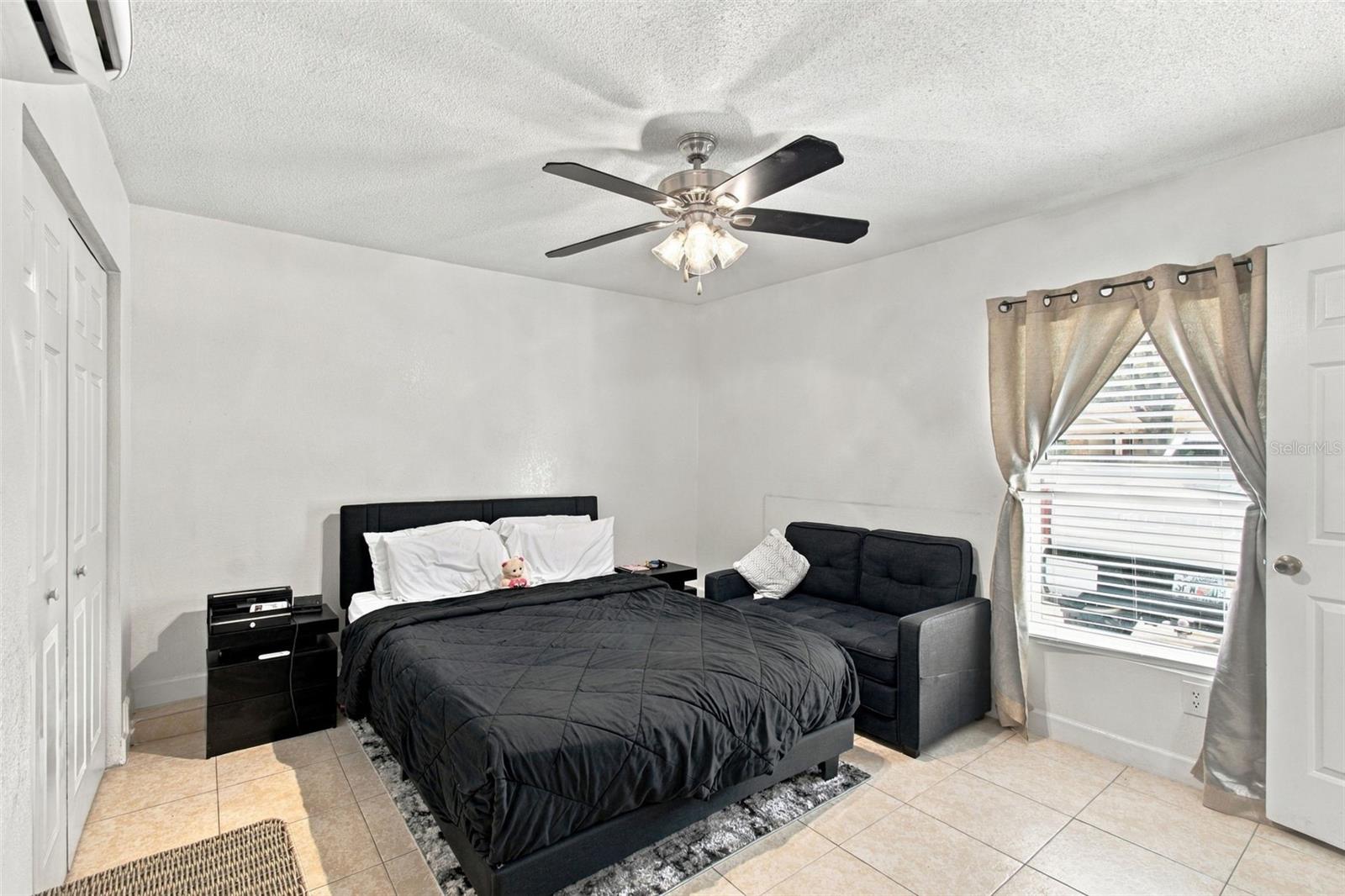 1325 OAKCREST DR — photo 51