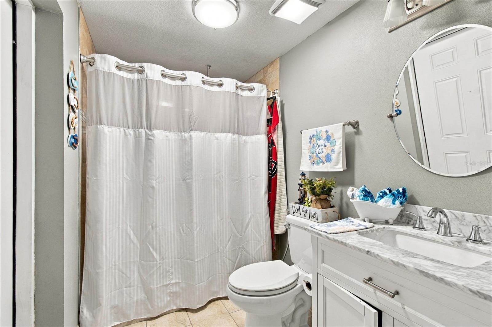 1325 OAKCREST DR — photo 41