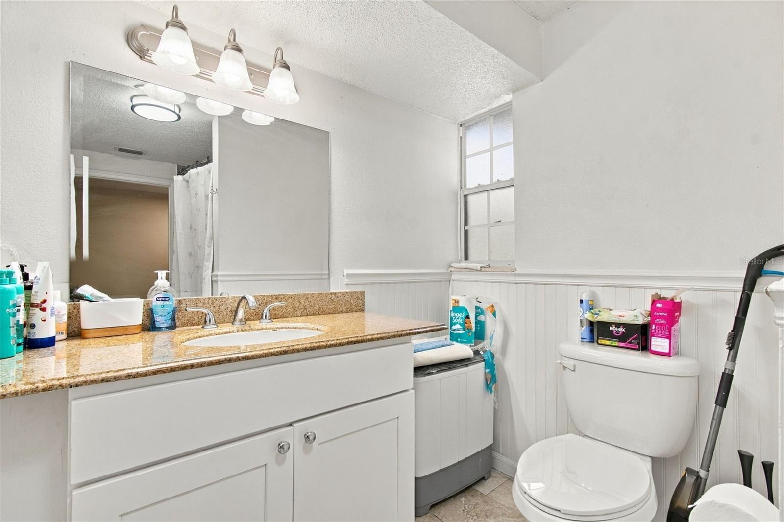 1325 OAKCREST DR — photo 60