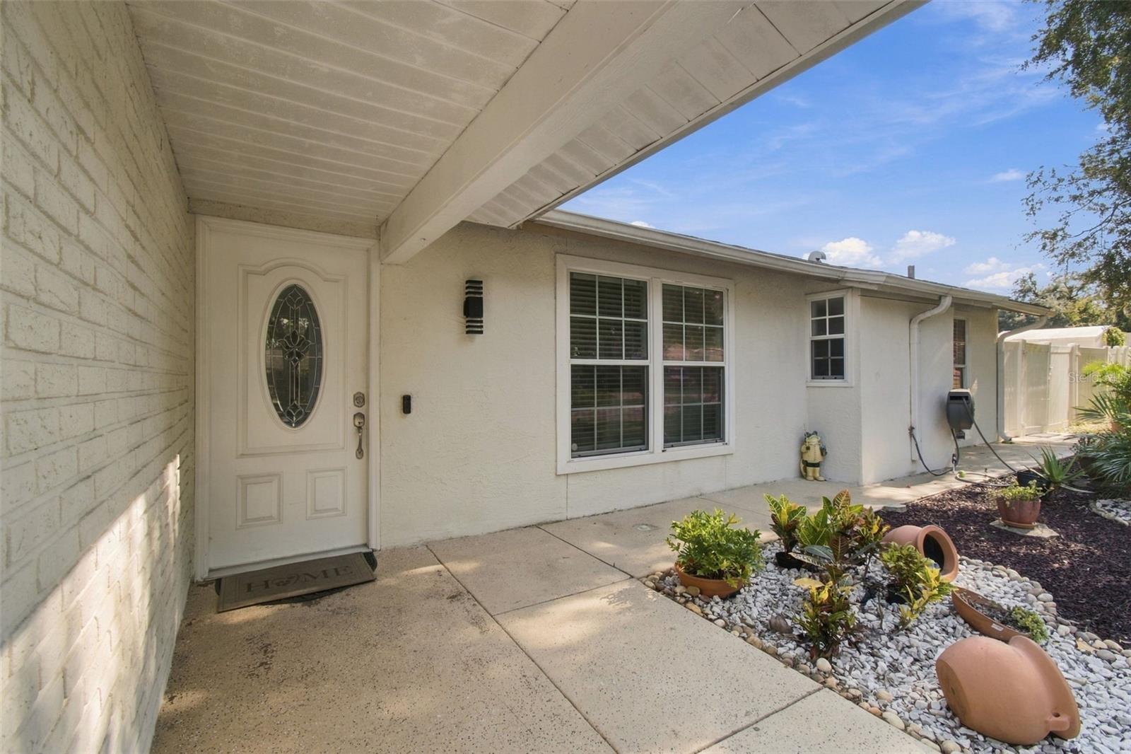 1325 OAKCREST DR — photo 5