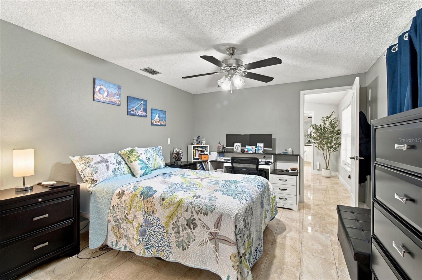 1325 OAKCREST DR — photo 38