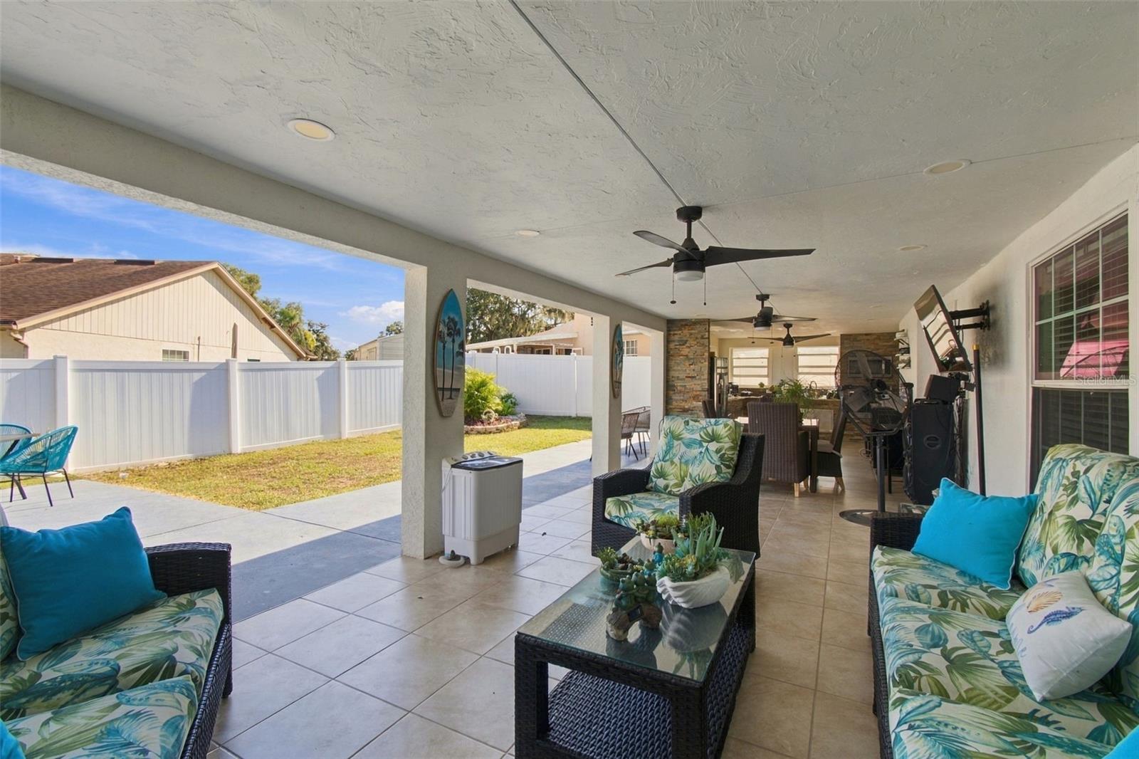 1325 OAKCREST DR — photo 67