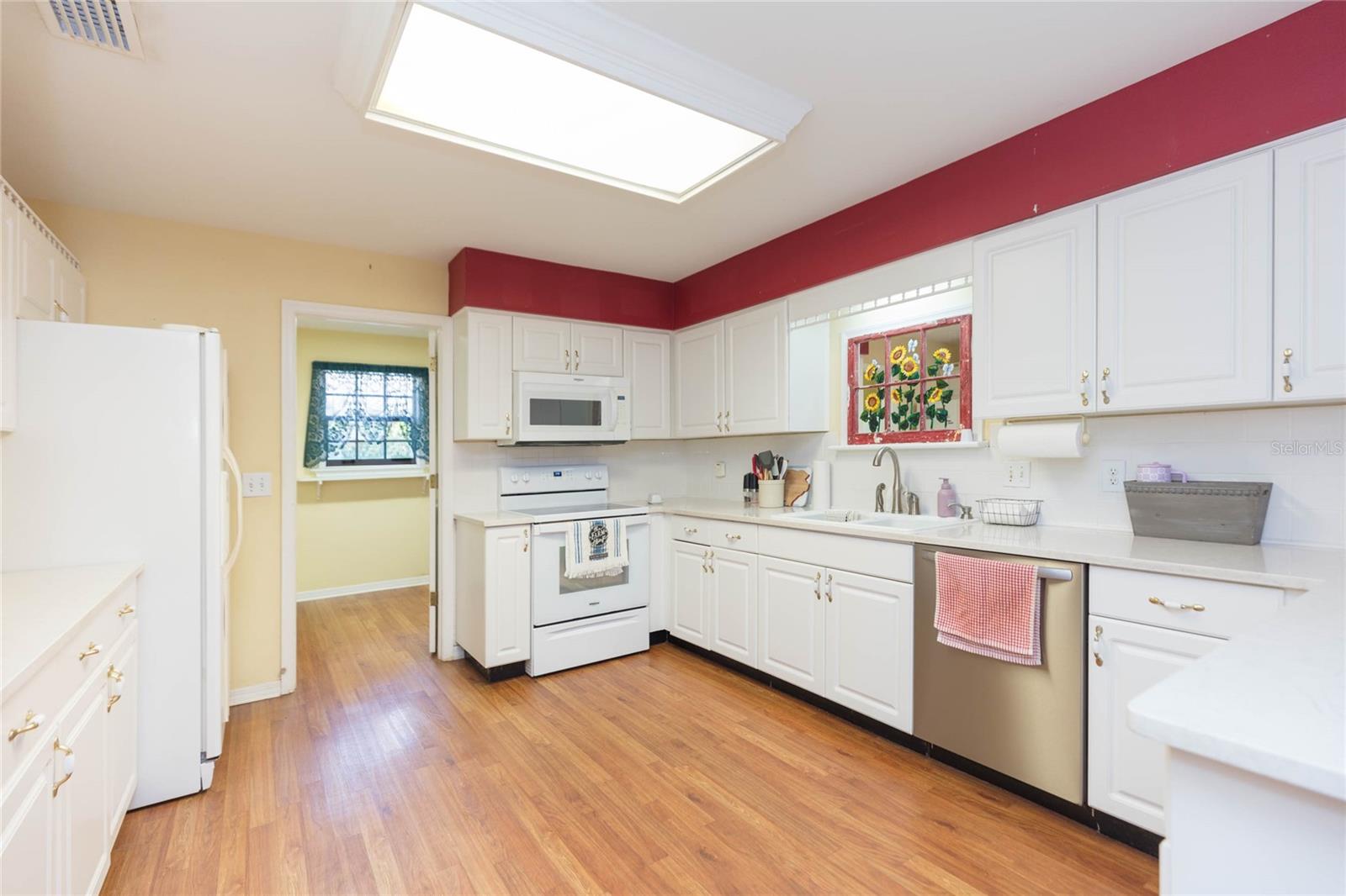 2219 SHADEHILL CT — photo 16