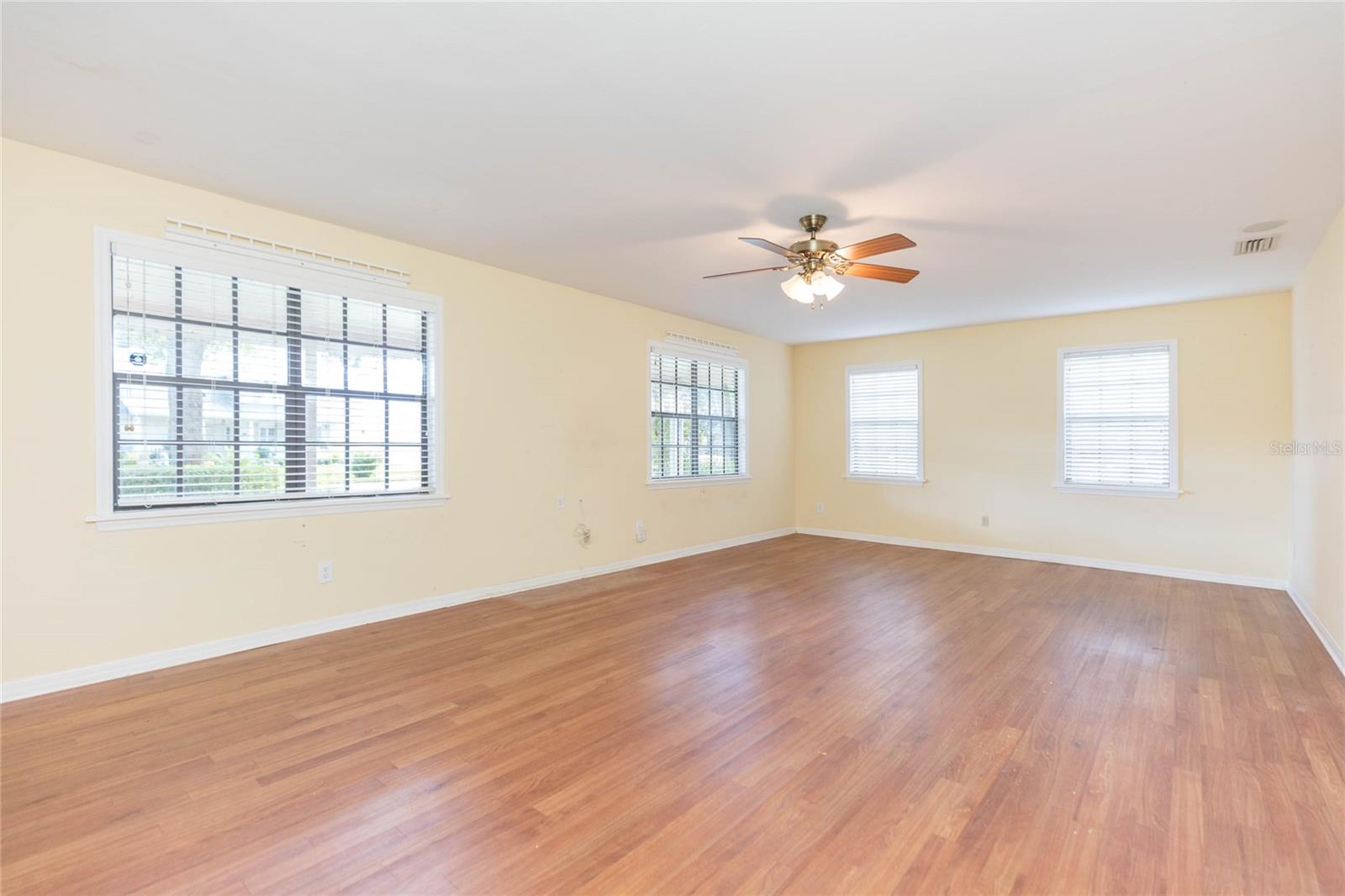2219 SHADEHILL CT — photo 11