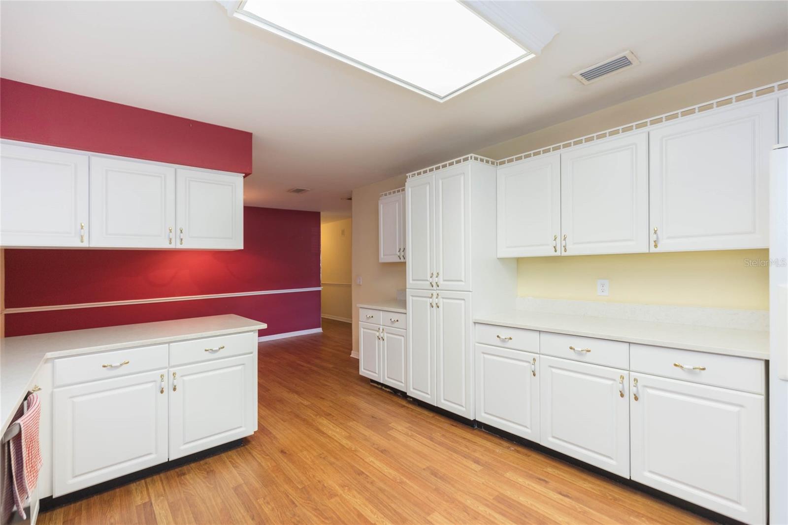 2219 SHADEHILL CT — photo 18