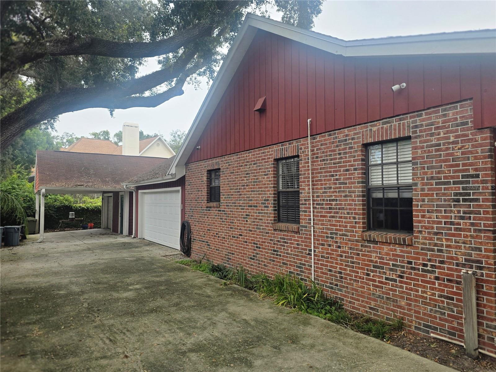 2219 SHADEHILL CT — photo 4