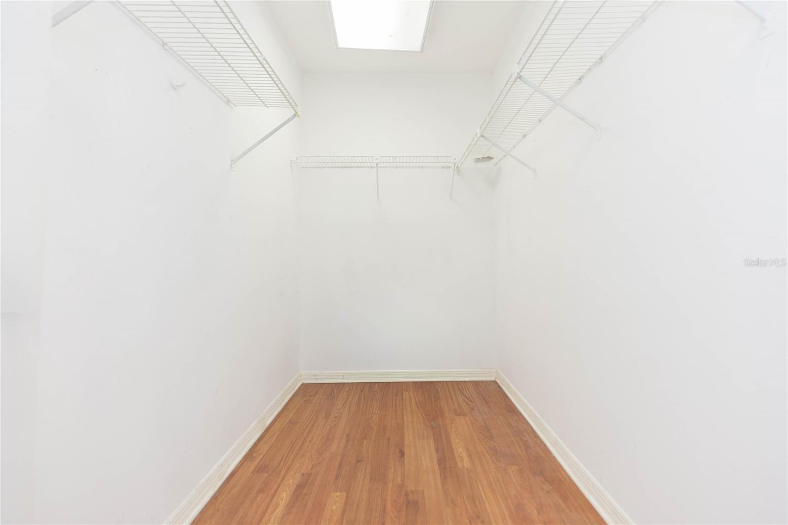 2219 SHADEHILL CT — photo 40