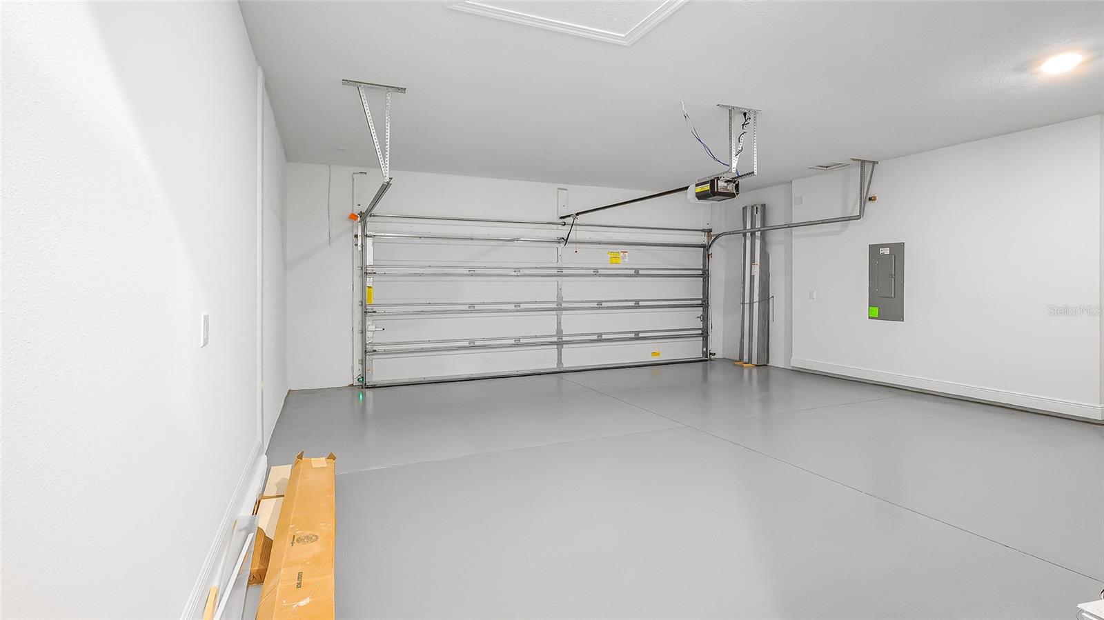 14375 HAMMOCK OAK ST — photo 32