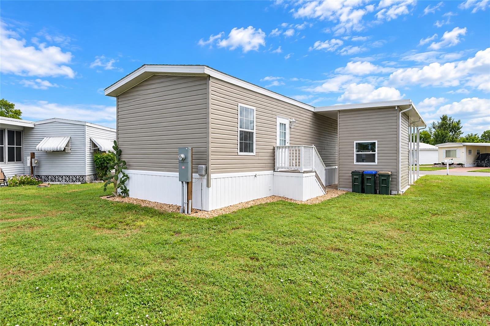 6843 HIKINA DR — photo 37