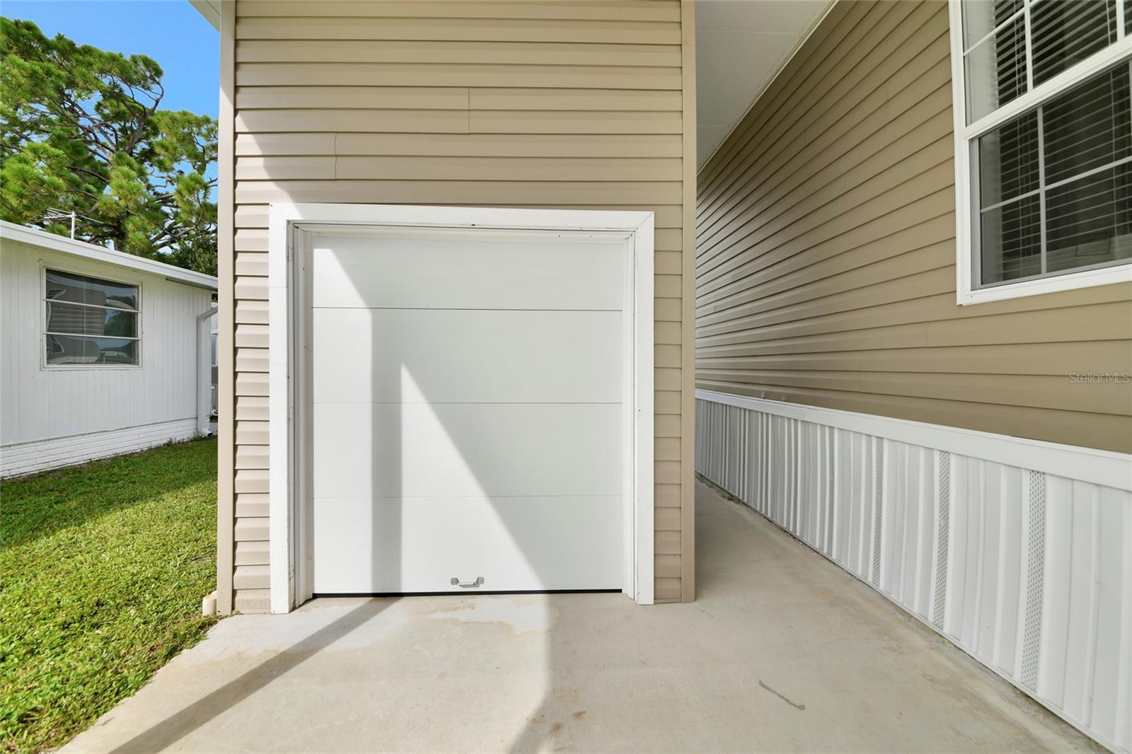 6843 HIKINA DR — photo 34