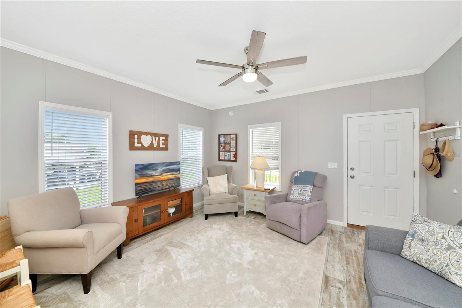 6843 HIKINA DR — photo 5