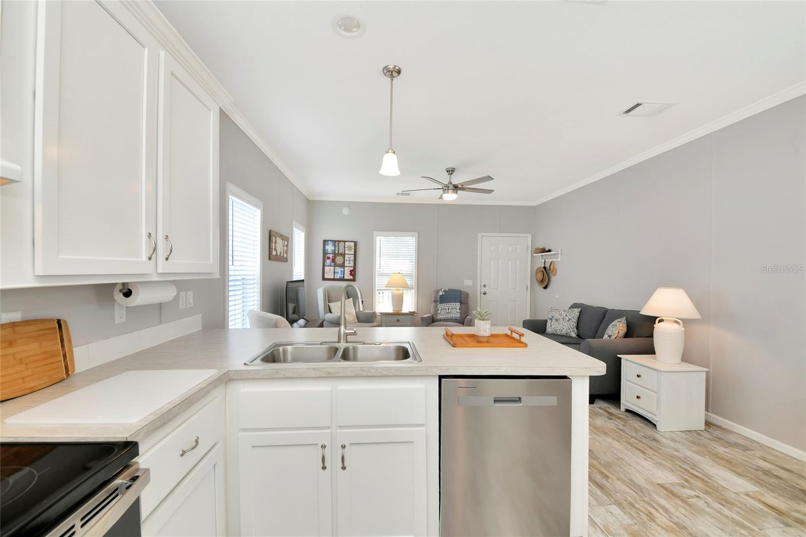 6843 HIKINA DR — photo 11