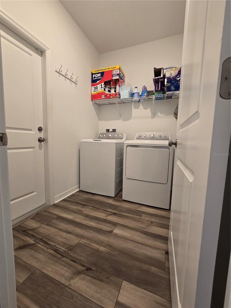 34827 MULRION DR — photo 10