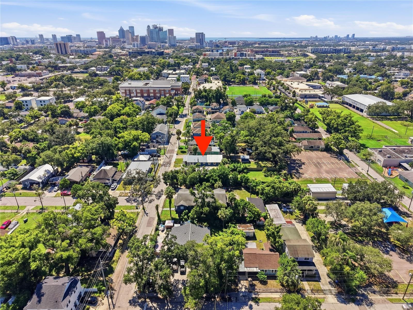 2910 N OLA AVE — photo 35