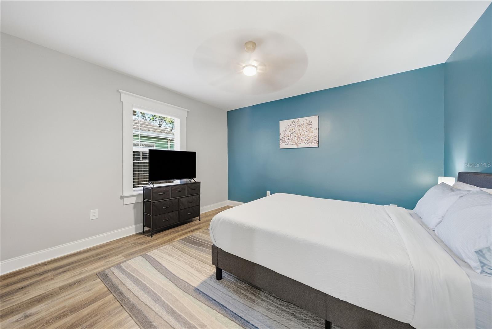 2910 N OLA AVE — photo 28