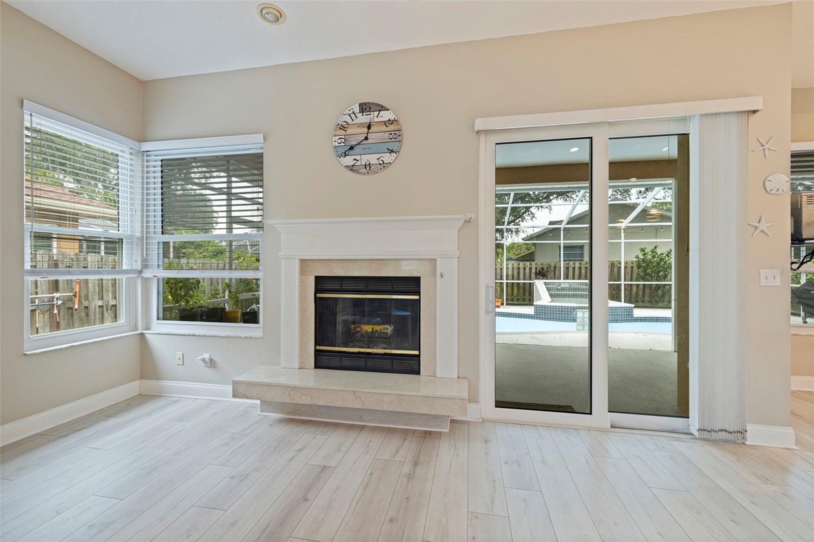 903 WHIPPOORWILL DR — photo 10