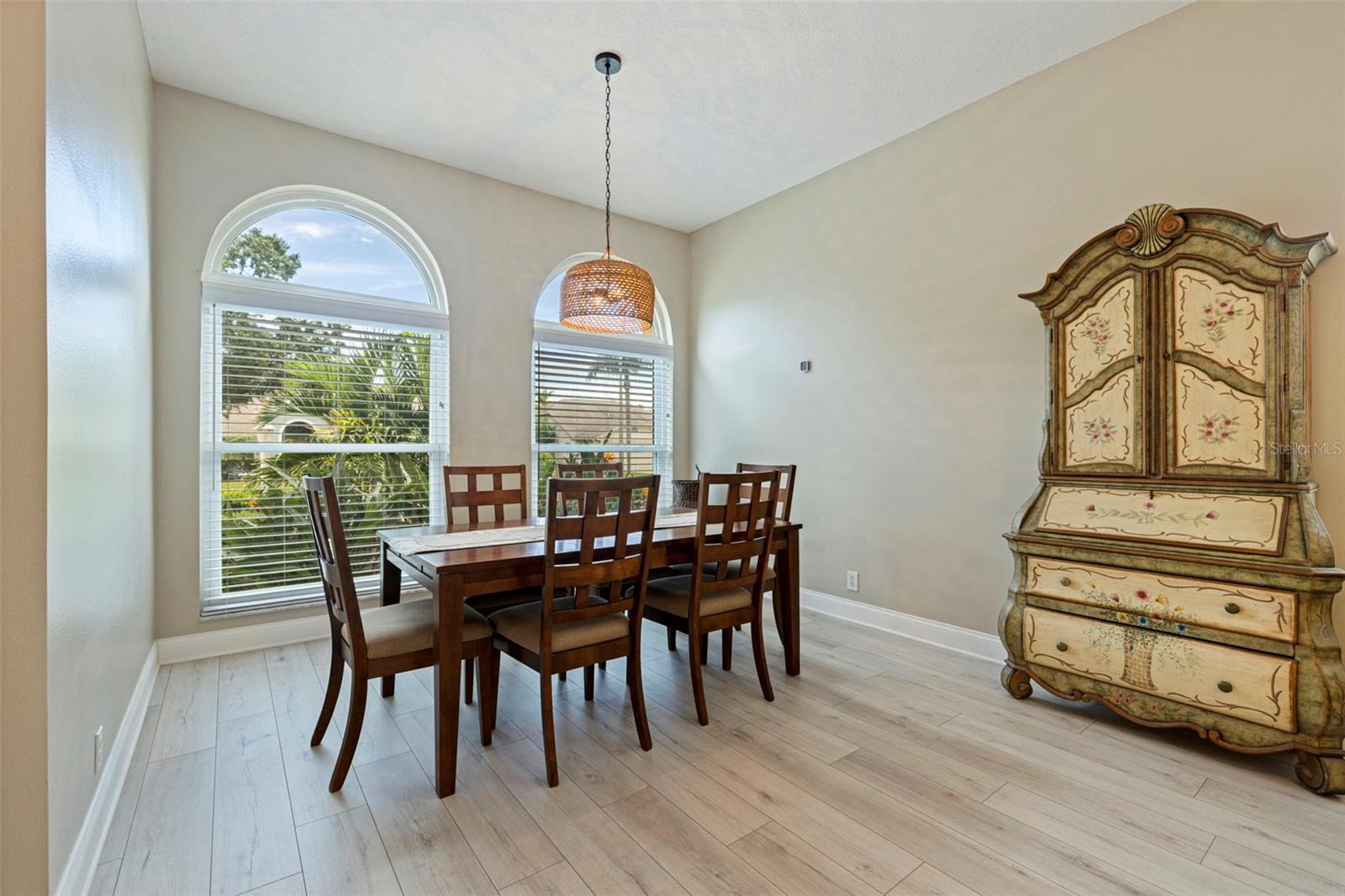 903 WHIPPOORWILL DR — photo 5