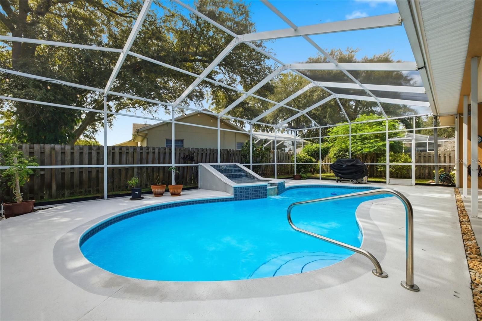 903 WHIPPOORWILL DR — photo 29