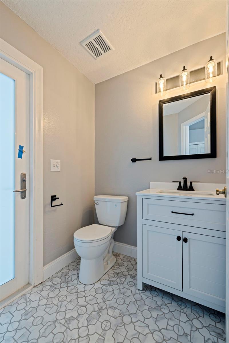 903 WHIPPOORWILL DR — photo 27