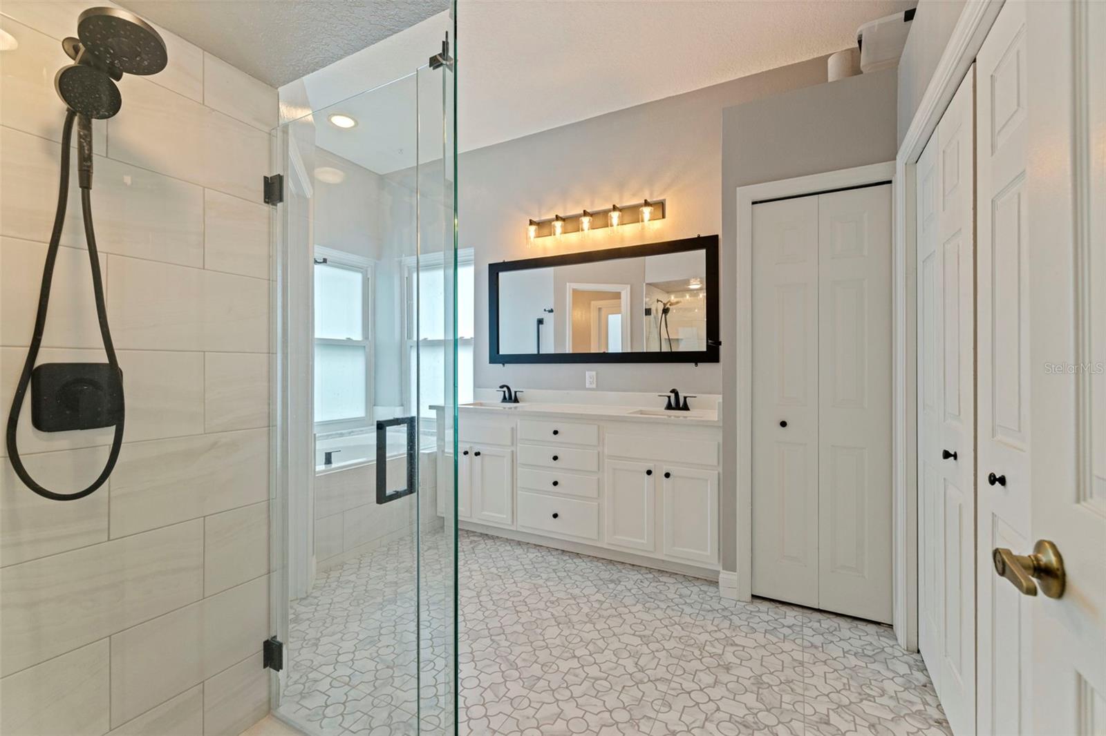 903 WHIPPOORWILL DR — photo 20