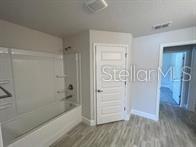 9406 HIGHLAND HILLS DR — photo 23