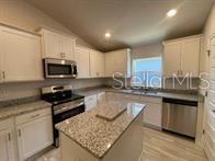 9406 HIGHLAND HILLS DR — photo 9