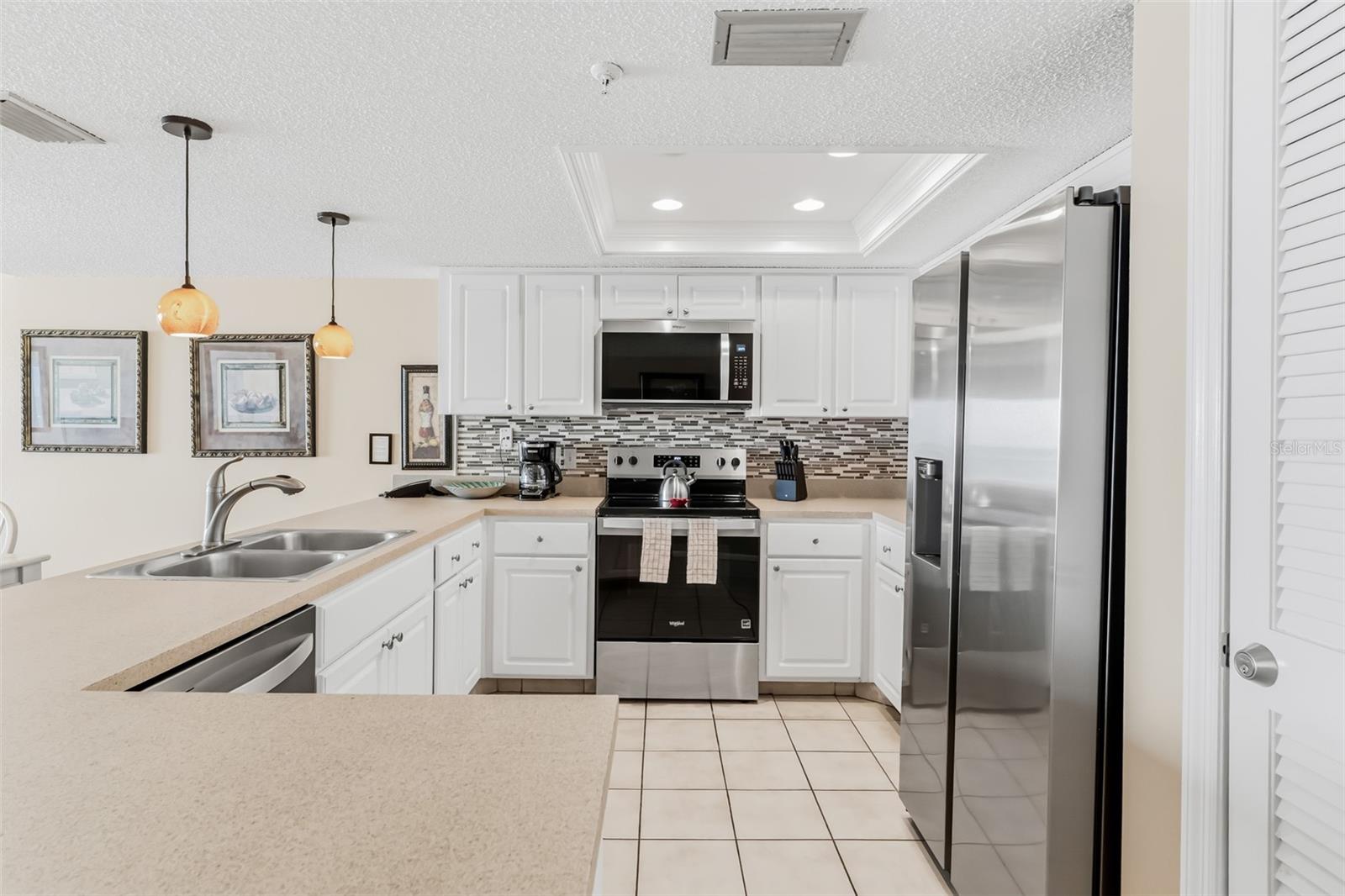17200 GULF BLVD #408 — photo 25